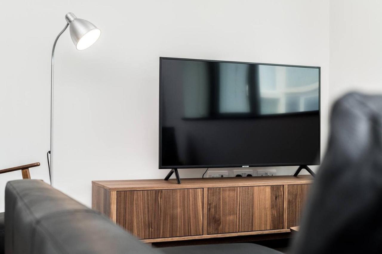Waterfront Apartment With View Of Liver Building Liverpool Exteriér fotografie